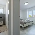 Ivana Apartman *