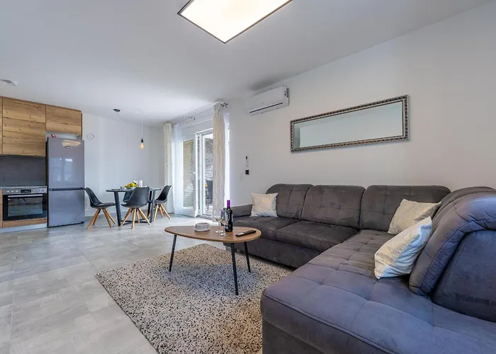 Ivana Apartment Pula