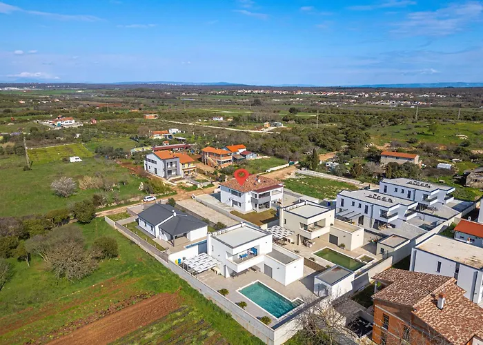 Ivana Apartamento Pula