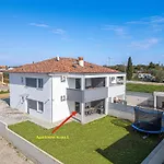 Apartment Ivana *